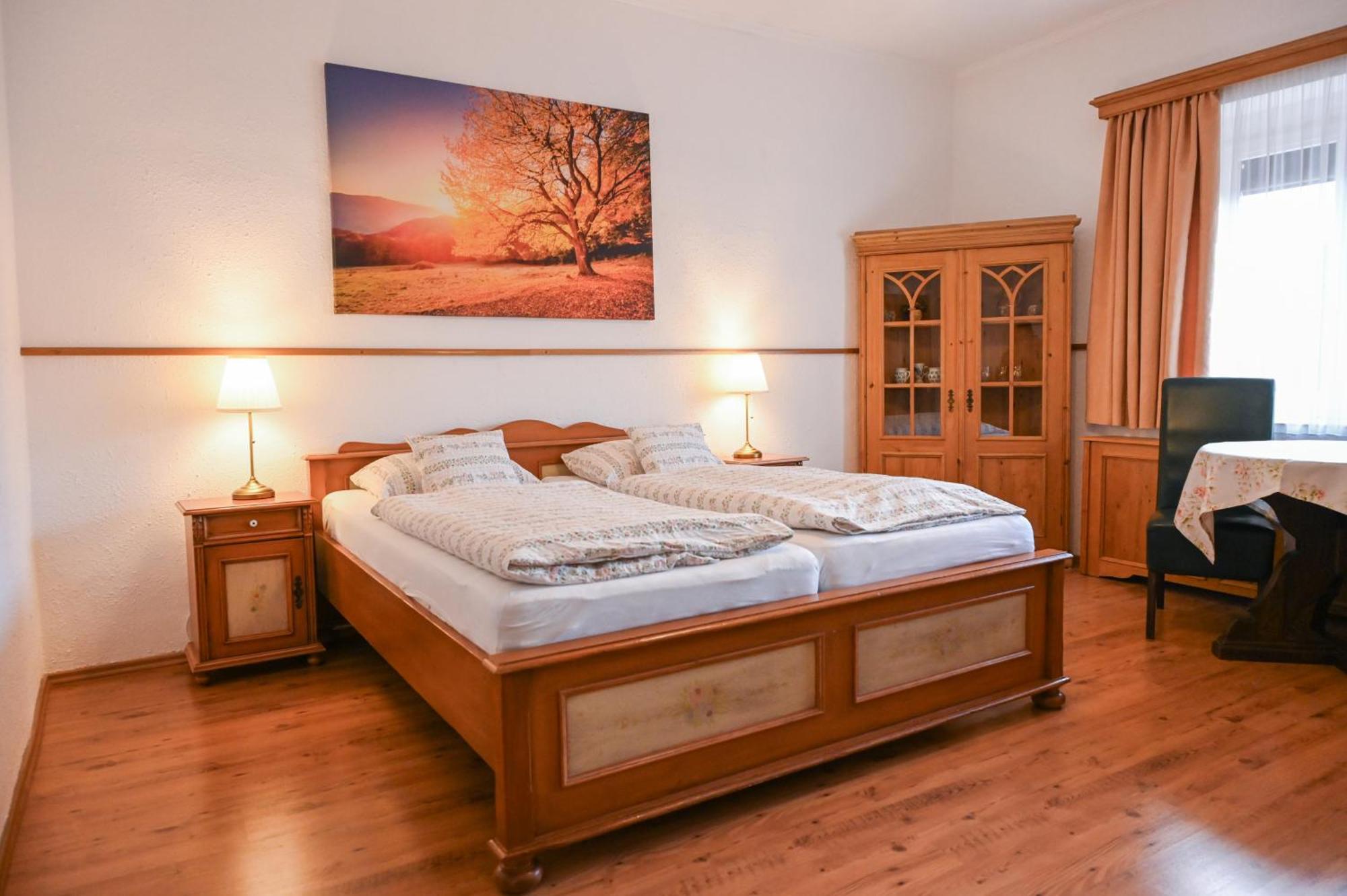 Hotel Diana Apartments Прага Экстерьер фото